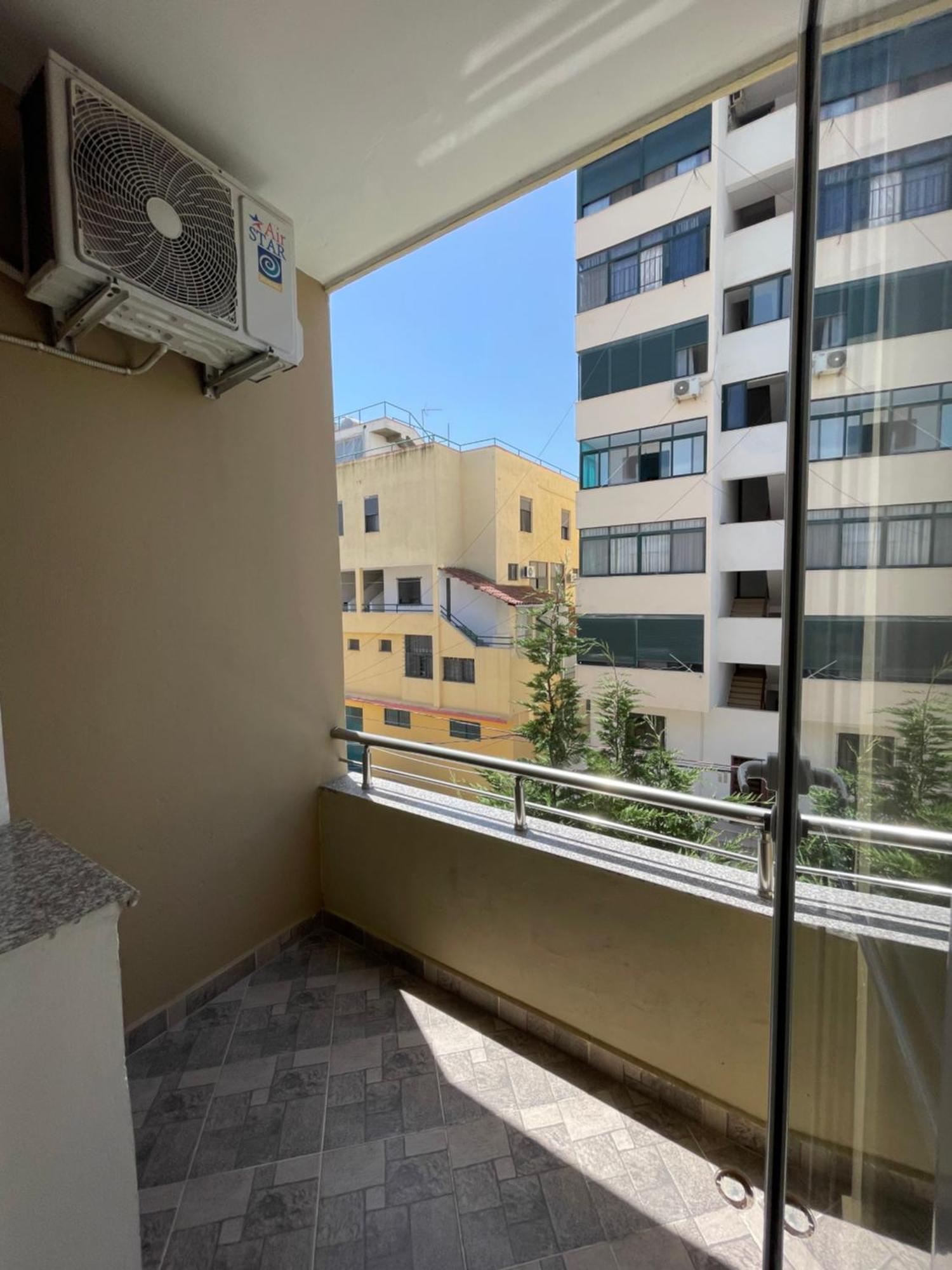Vila Vladi Durrës 外观 照片